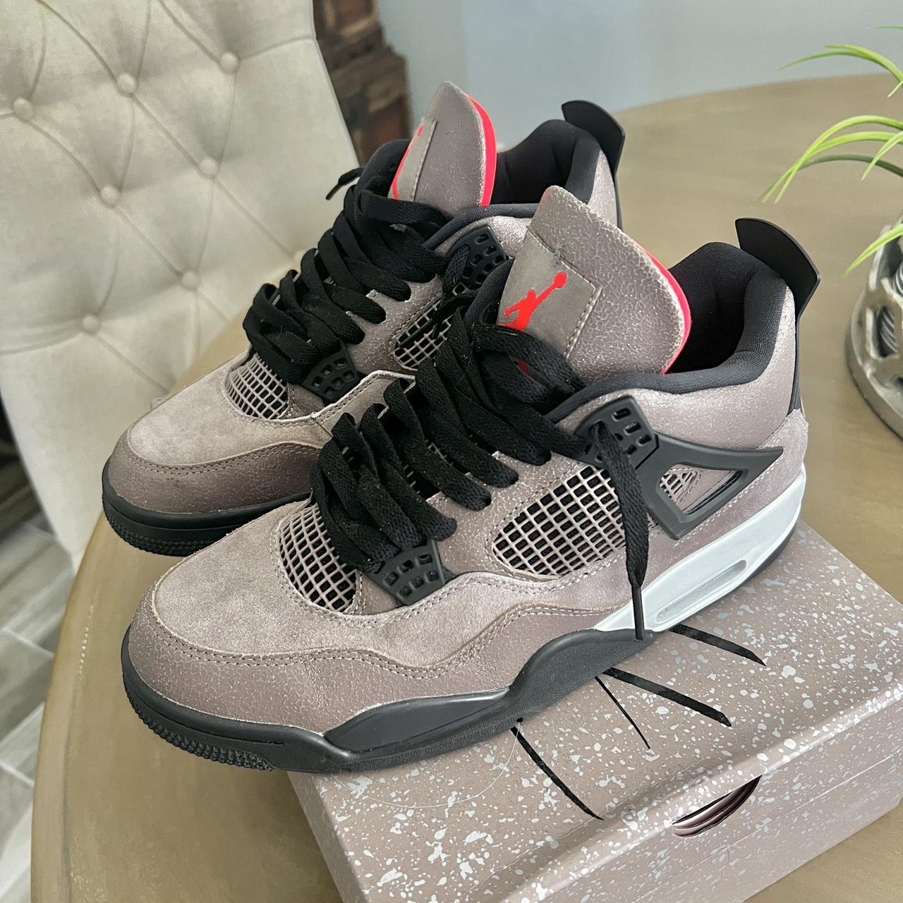 snkrs taupe haze