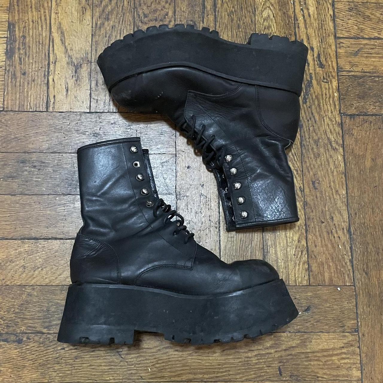 UNIF Women's Black Boots Depop