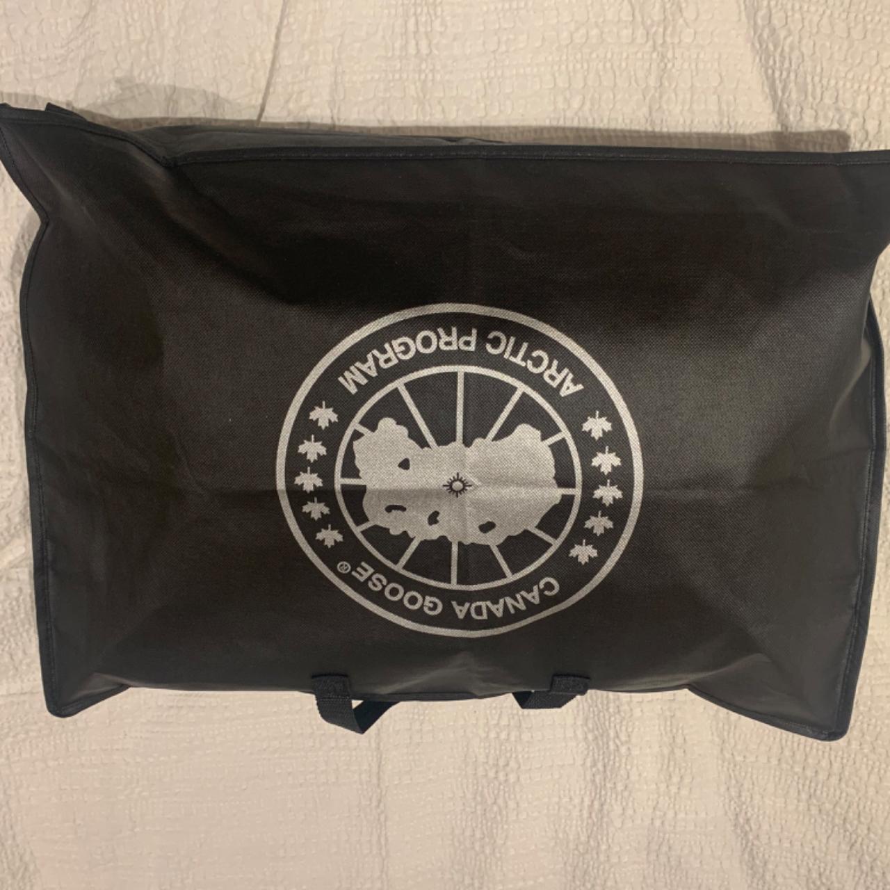 Canada goose discount dustbag