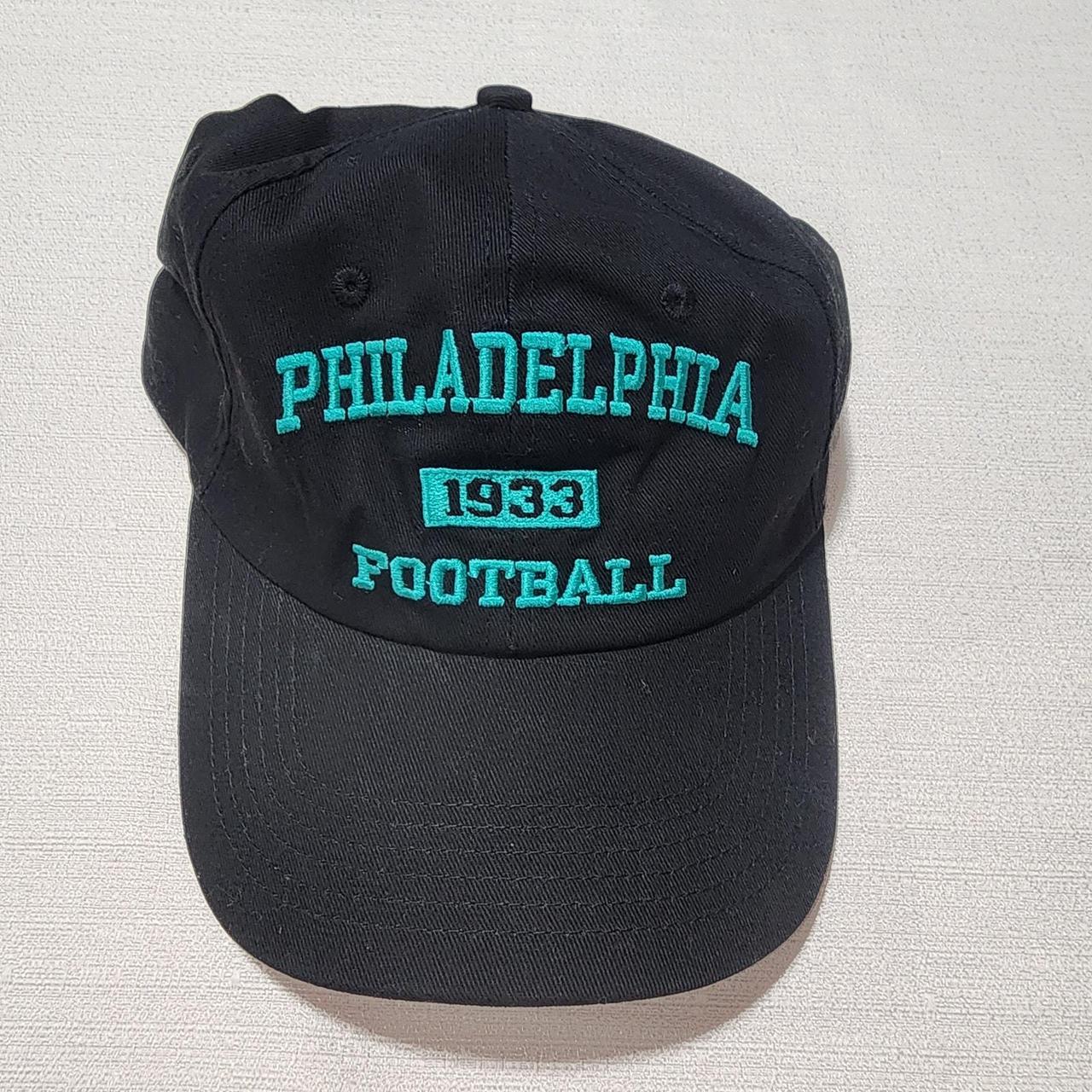Men's Hat - Black – New without tags, good condition. The hat …