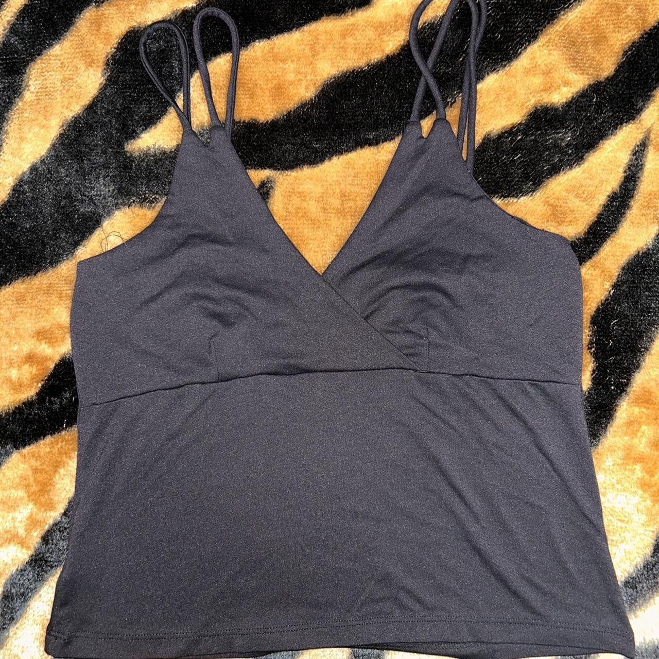 item listed by lizzyygirl