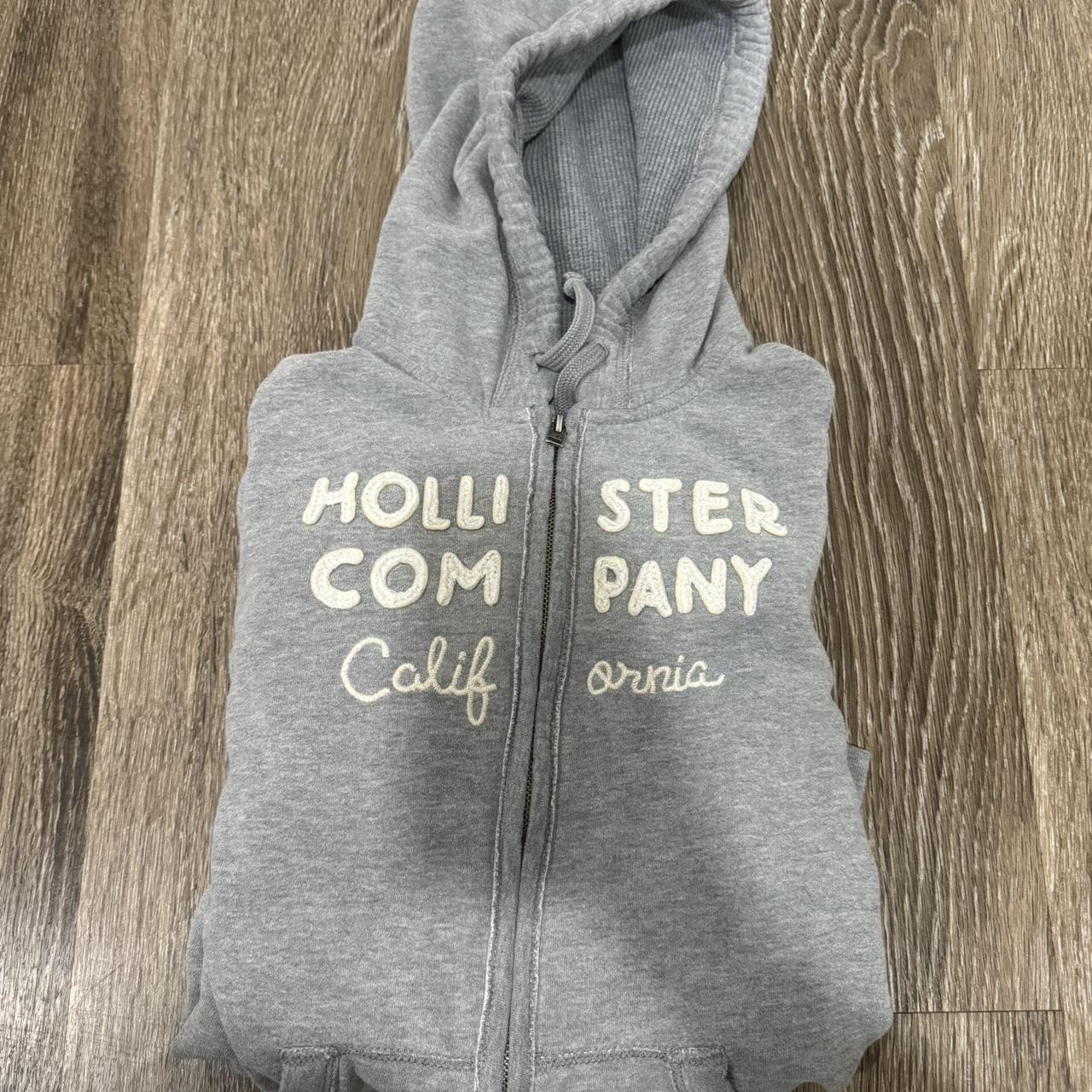 brand new hollister jacket - Depop