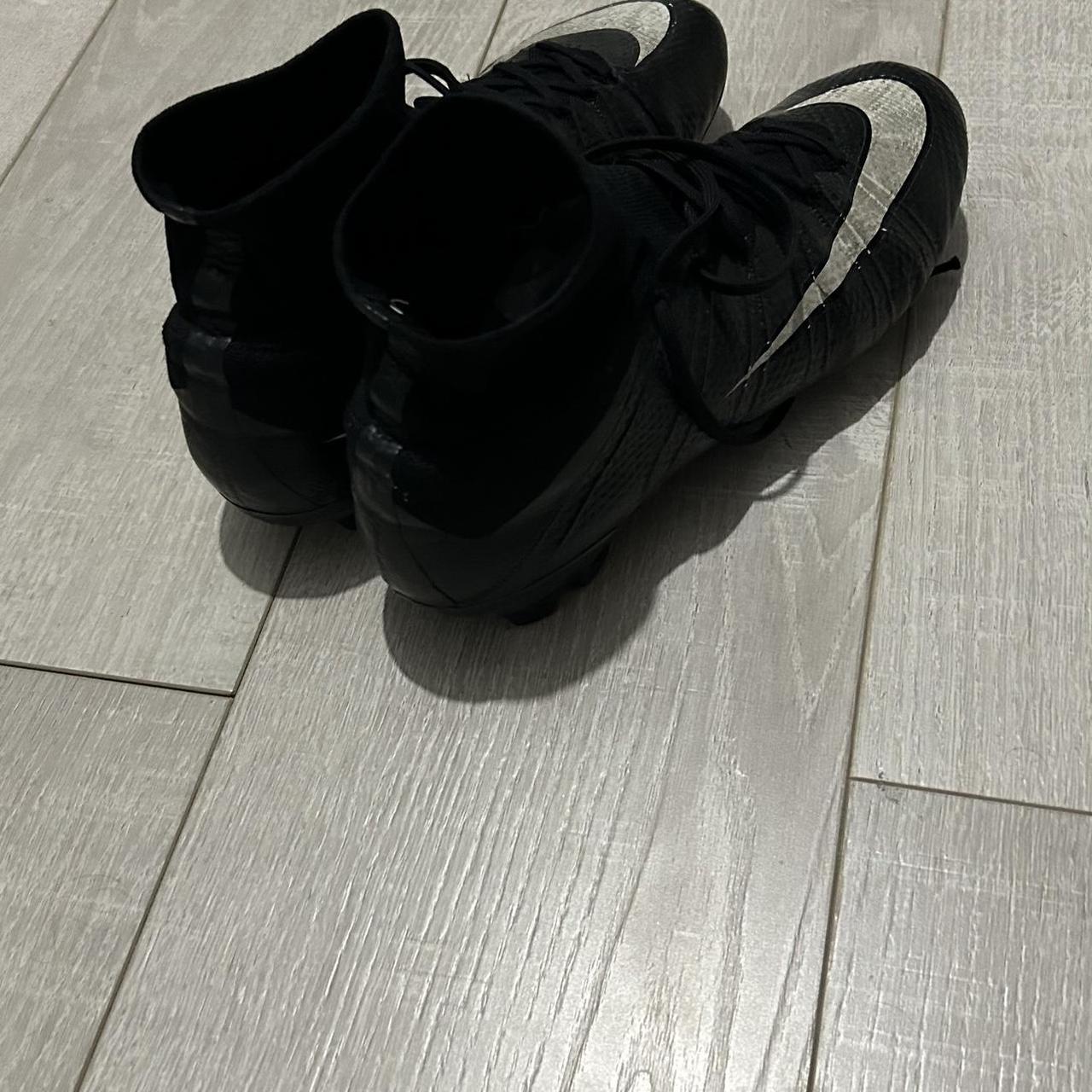 full black mercurials