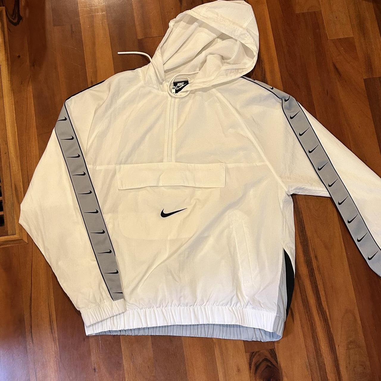 nike windbreaker white