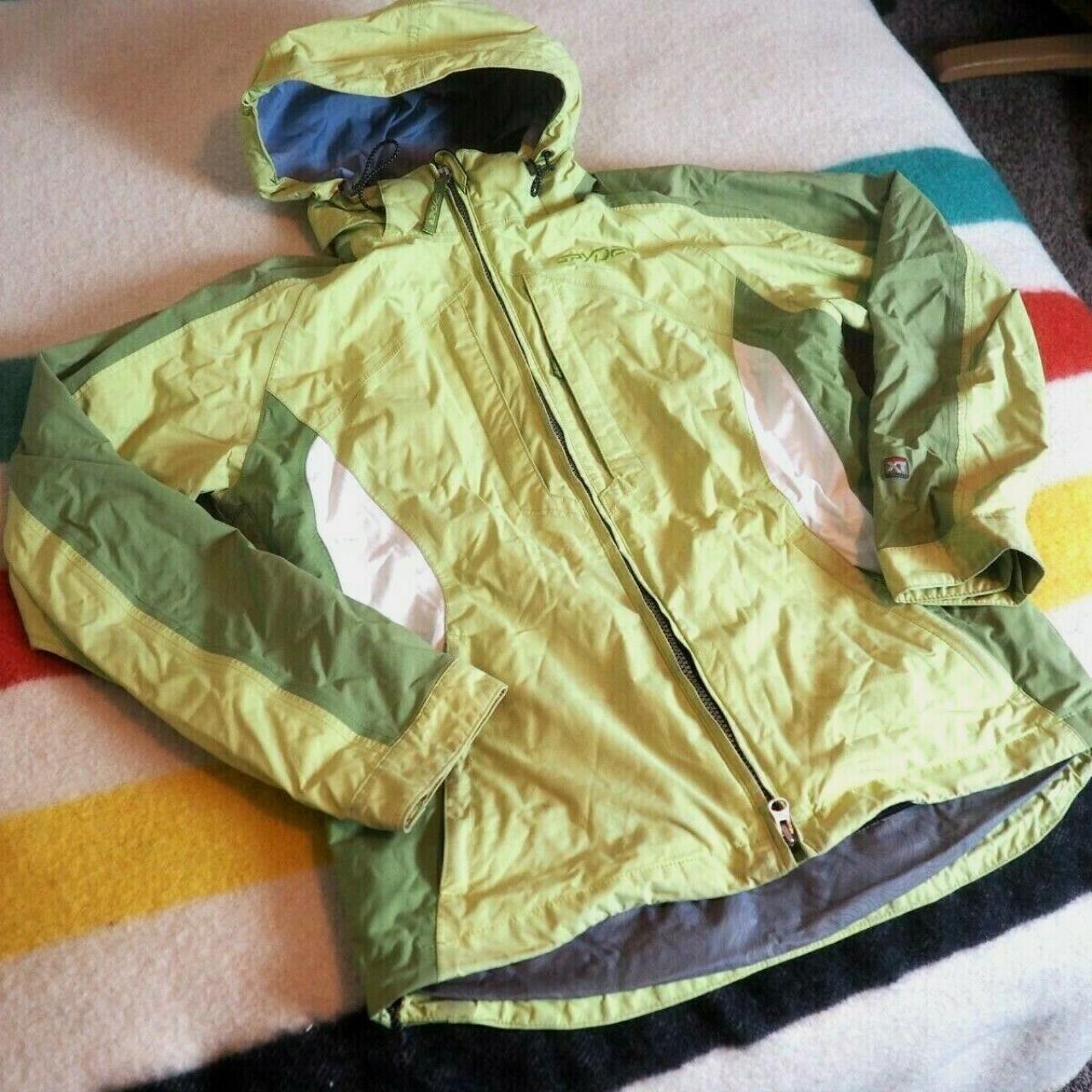 Spyder on sale jacket green