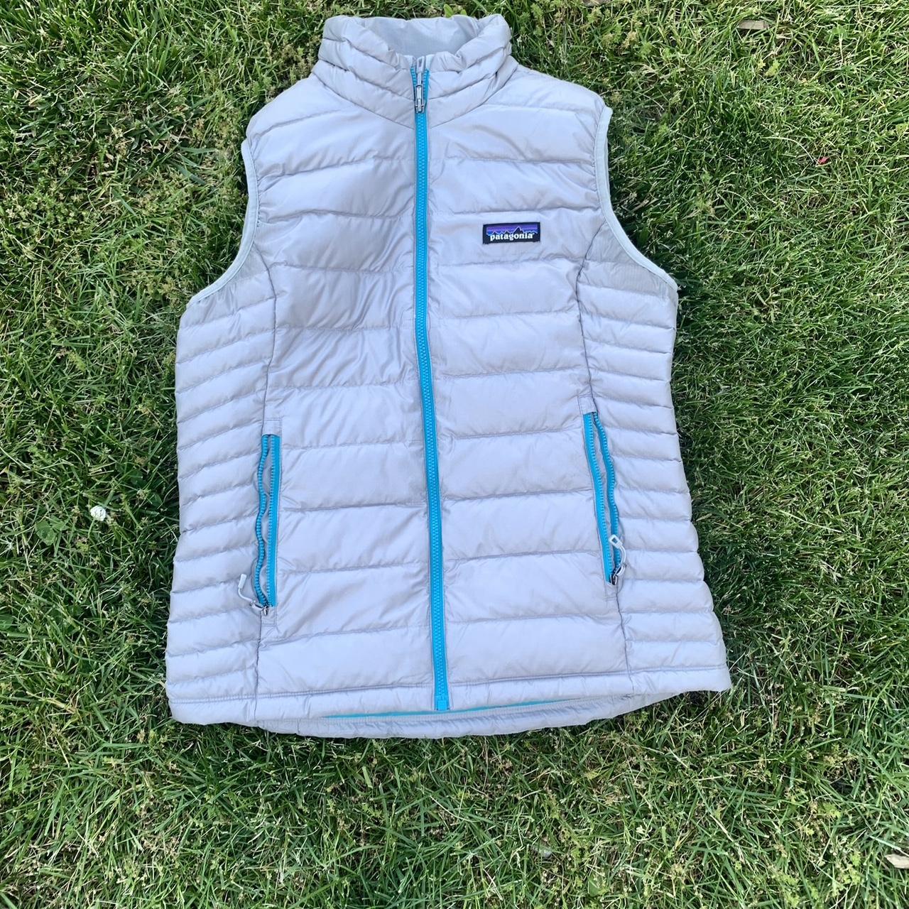 PATAGONIA VEST SIZE SMALL 100% POLYESTER GOOSEDOWN... - Depop