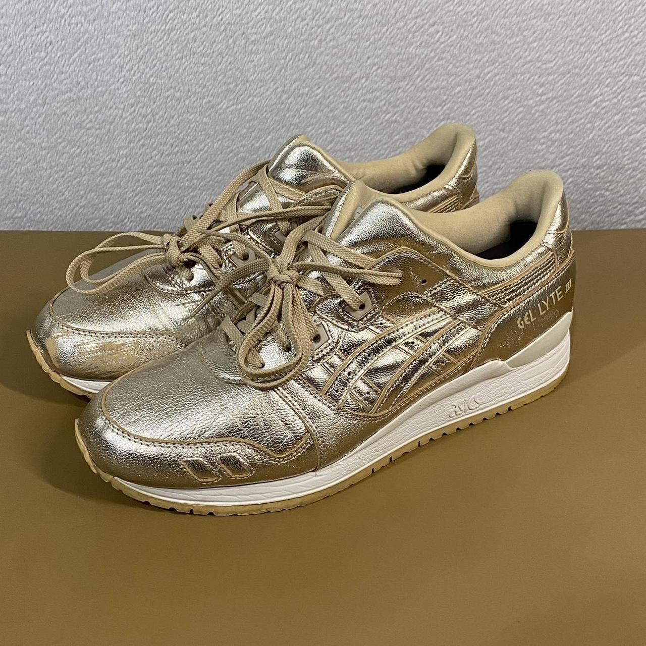 Asics gel lyte 3 metallic gold hotsell