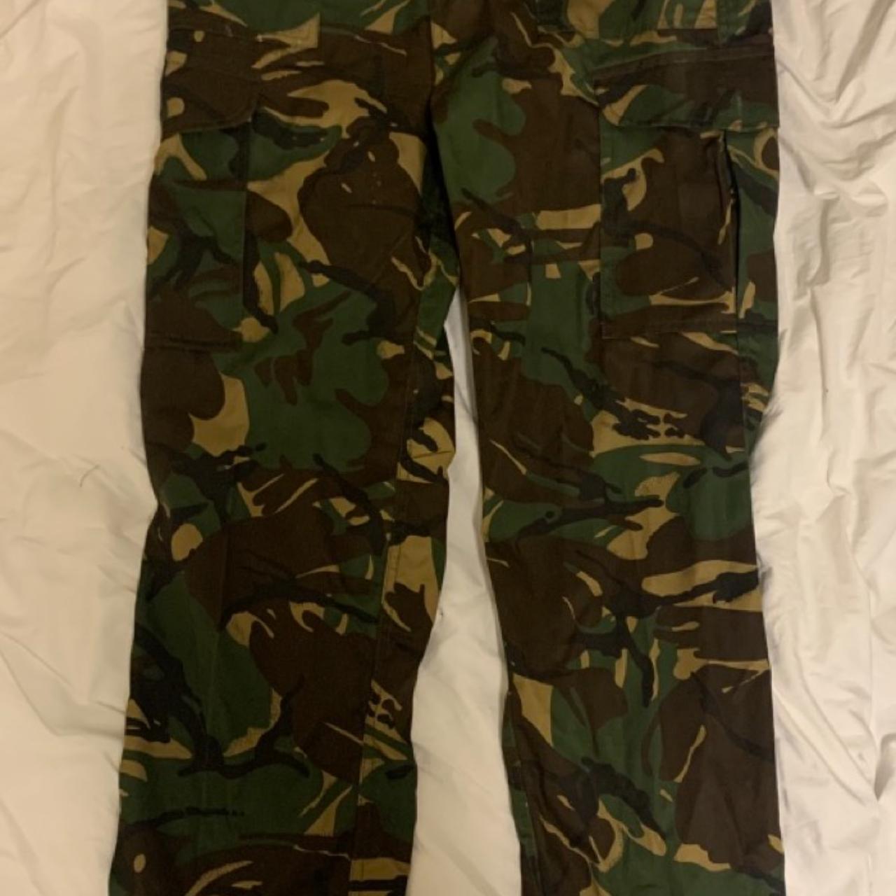 vintage-army-camo-cargo-trousers-pants-size-30x34-depop