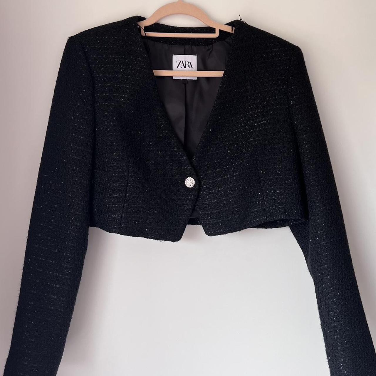 Zara Black Boucle Cropped Size L, would Depop