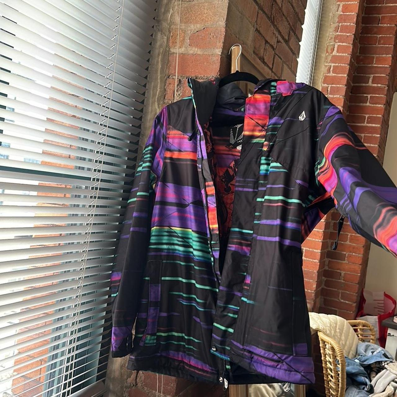 ski jacket Great comfortable and warm jacket... Depop