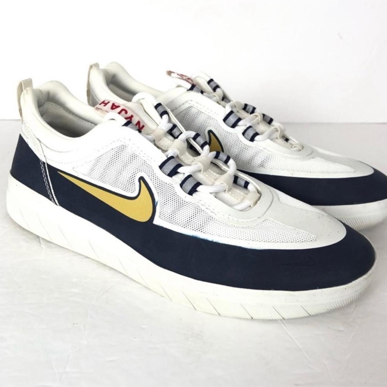 nyja nike