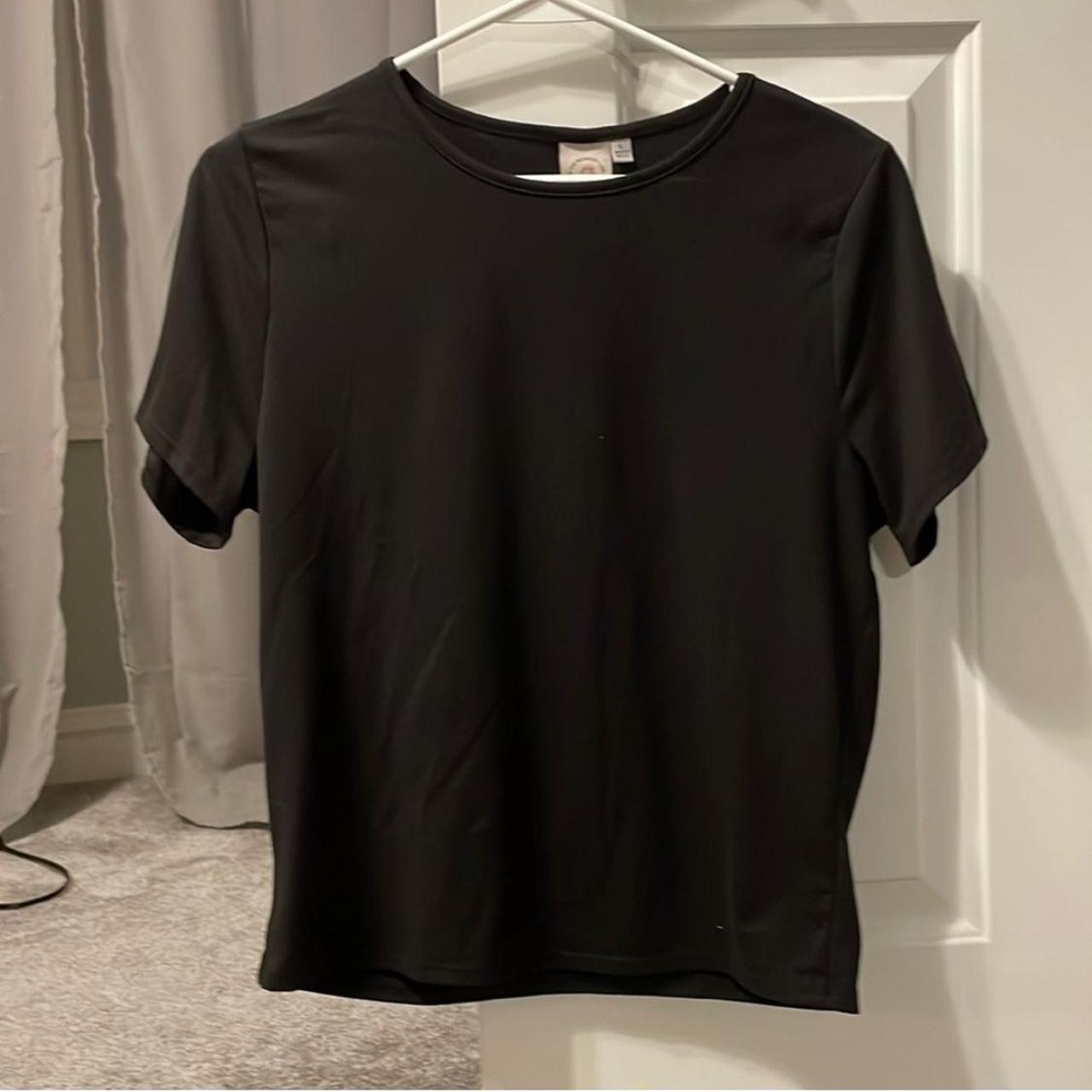 Live in the Moment Plain Black Tee Size: Large... - Depop