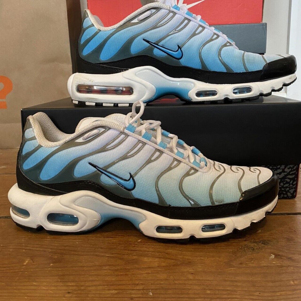 Nike tn Baltic blue used in good condition size 9 - Depop