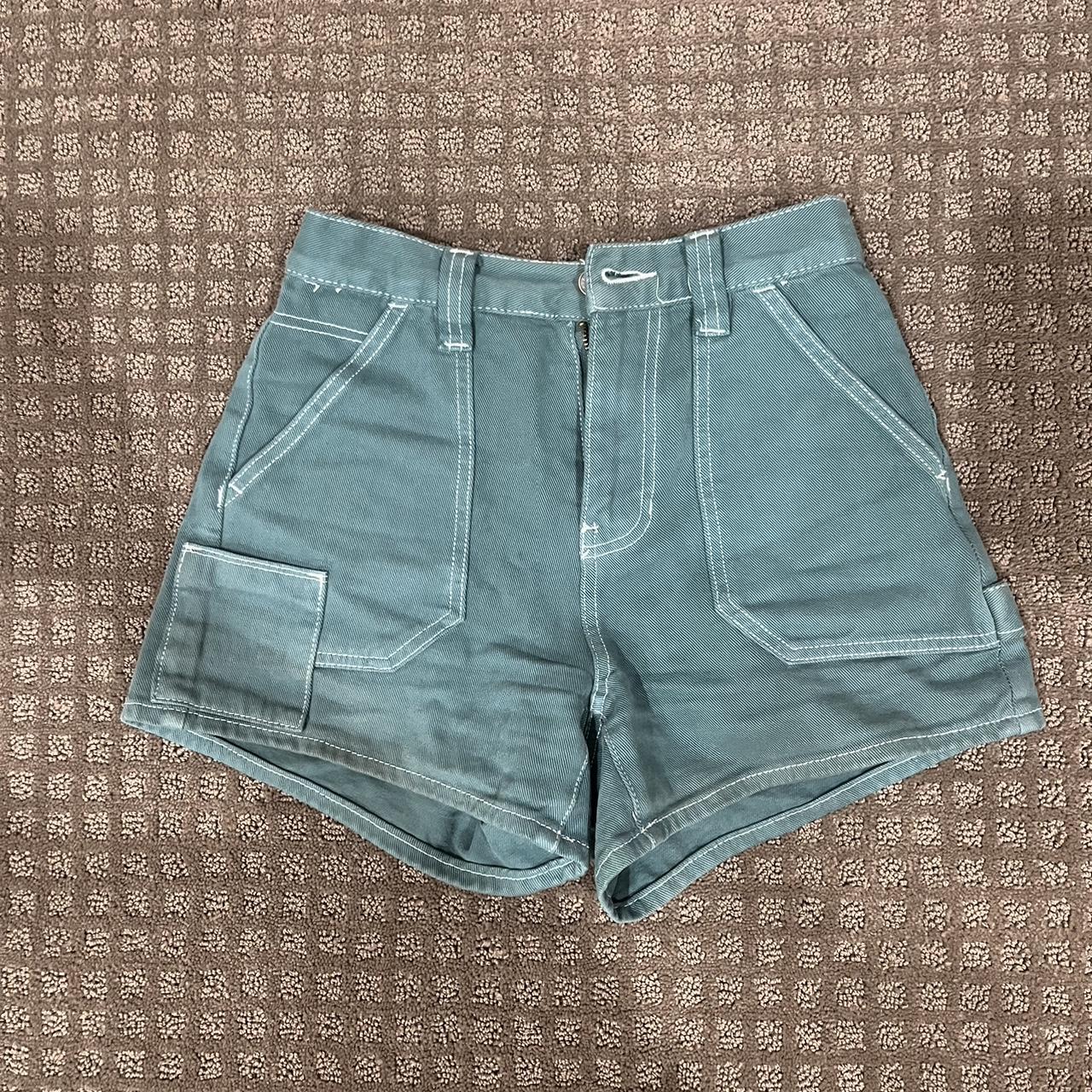 item listed by isabel_bb