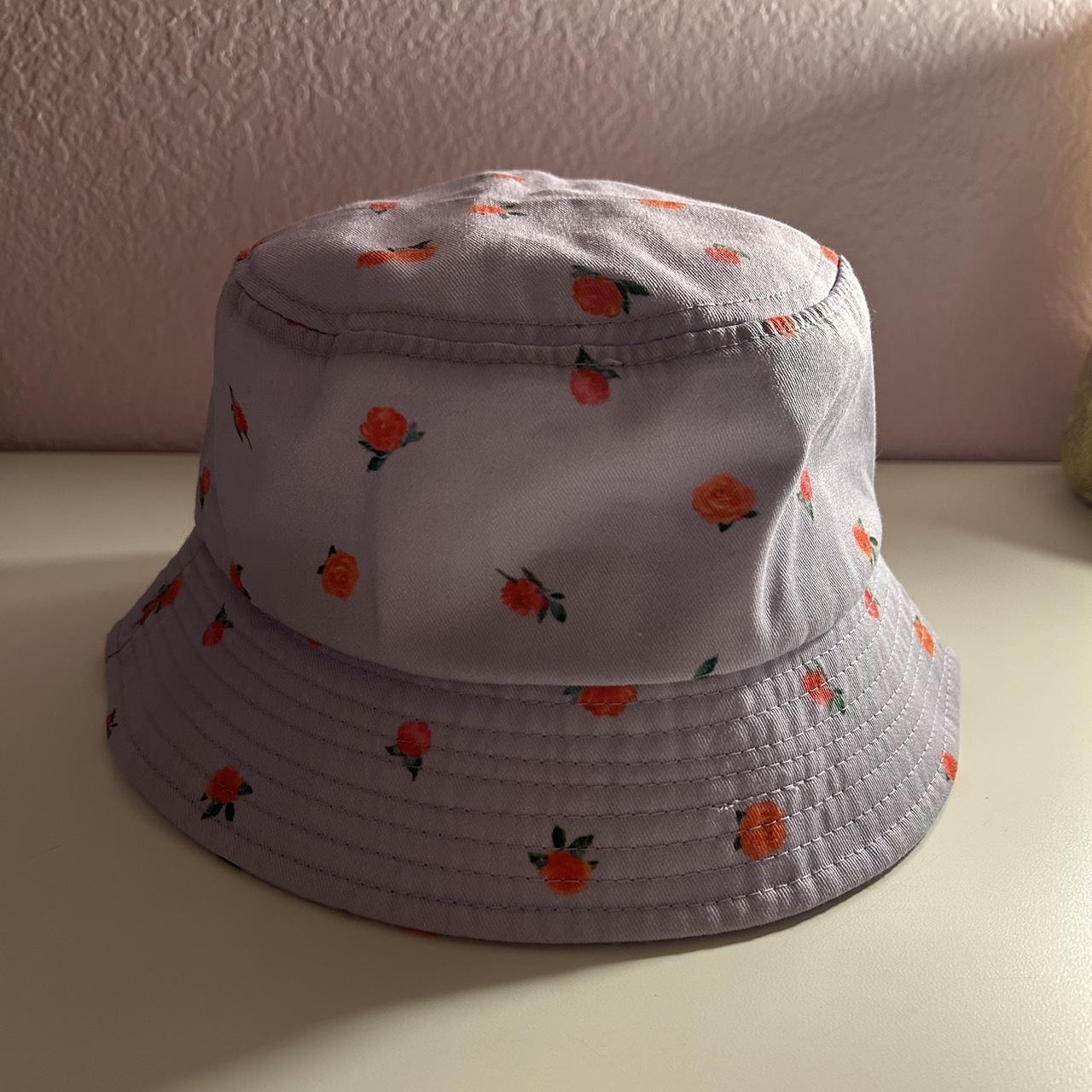 Women’s OS White Fox floral bucket hat