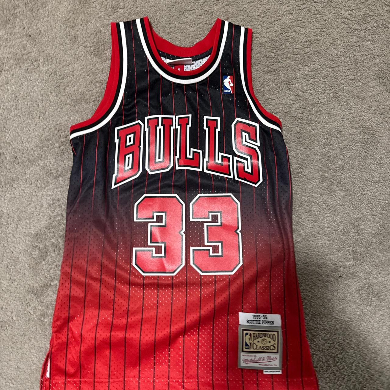 Mitchell & Ness Men's Top - Red/Multi - S – Red a… - image 1
