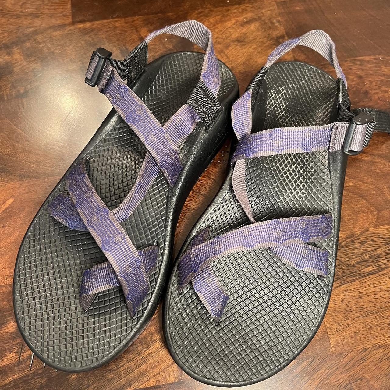 york violet chacos