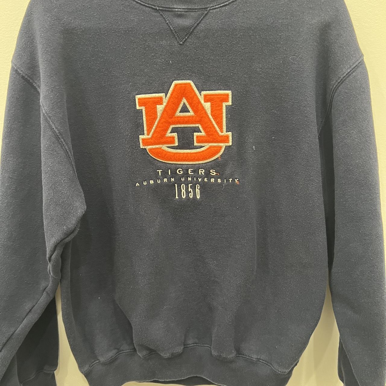 Auburn Tigers vintage crew neck sweat shirt size xs:... - Depop