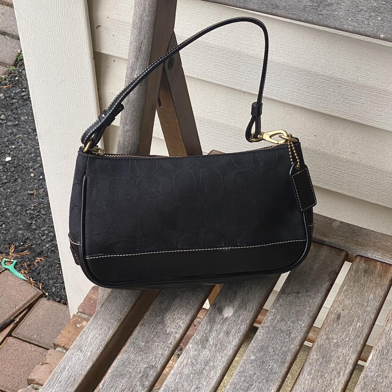 Coach pochette bag new arrivals