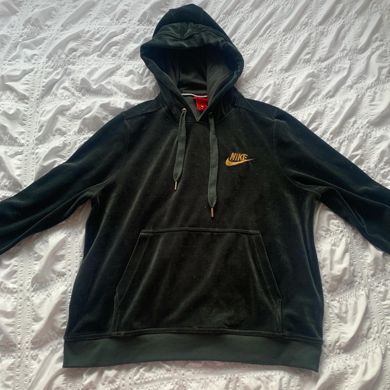 dark green vintage nike hoodie