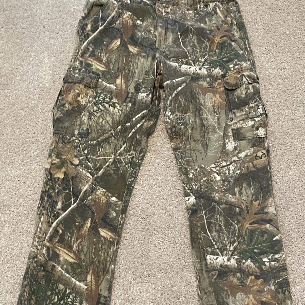 Kings - RealTree Camo - L - Depop