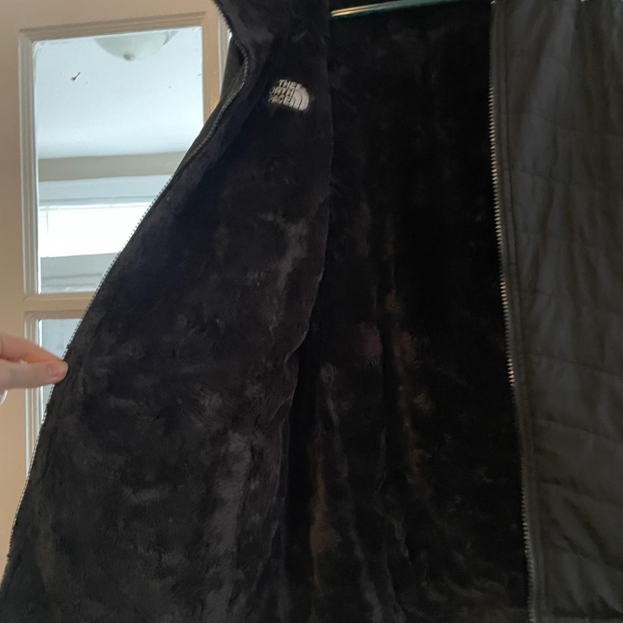 The North Face Women's Black Coat (4)