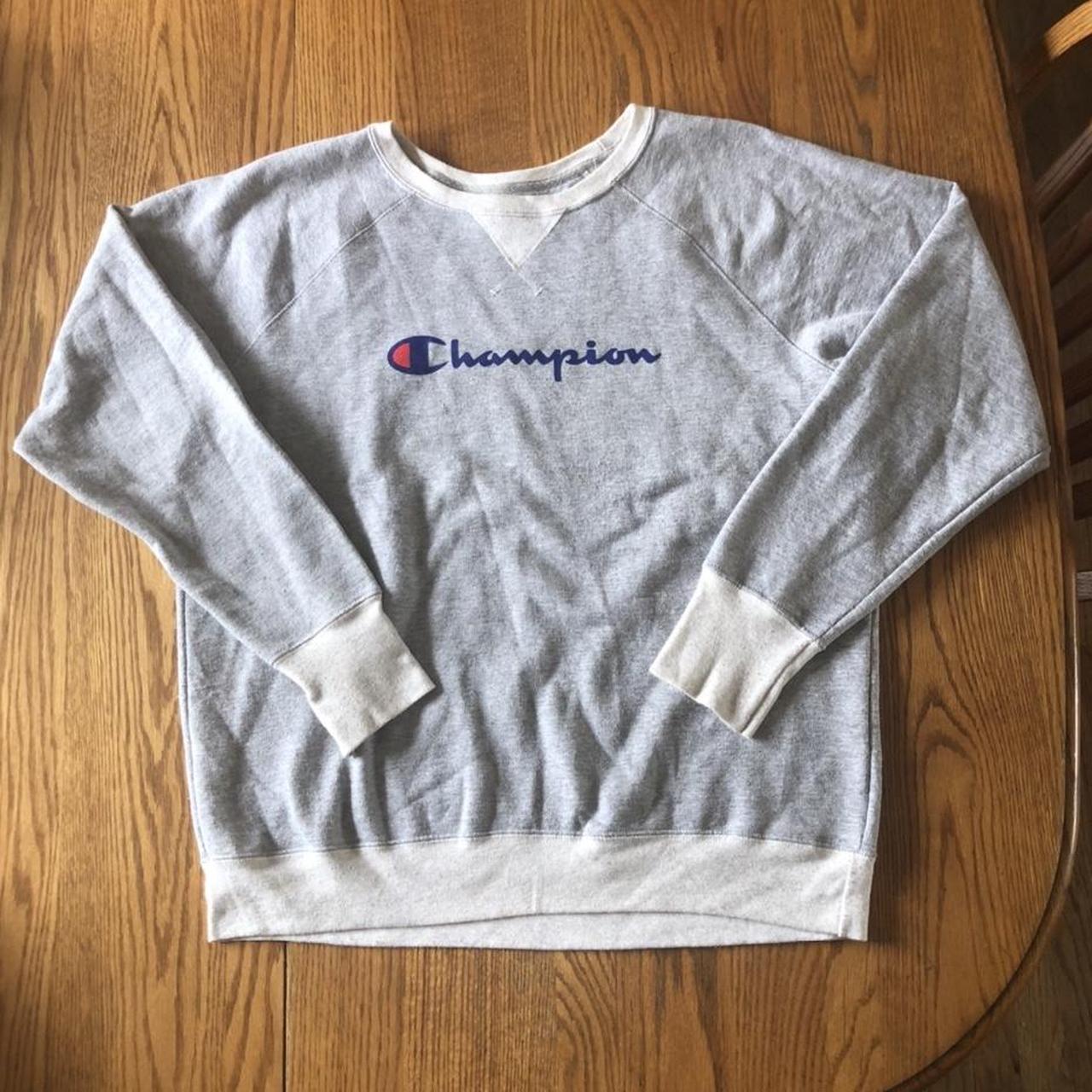 Champion sweater 2025 cream grey