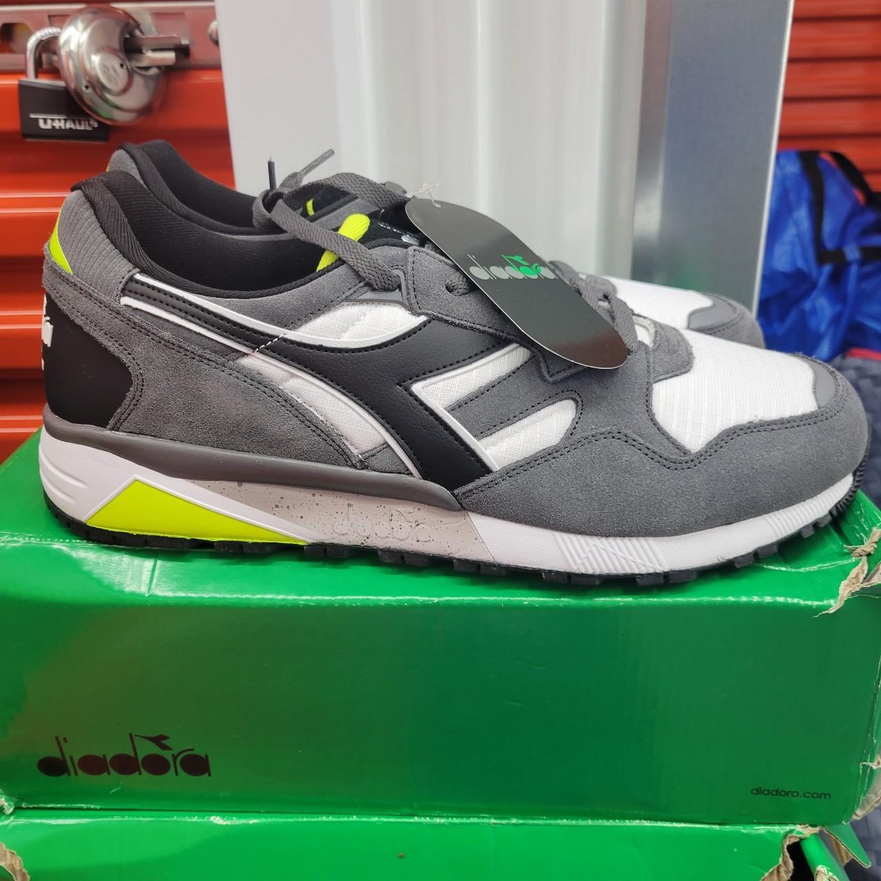 Grey Scarpe Diadora N9002 Diadora N9002 (Storm Grey/Black