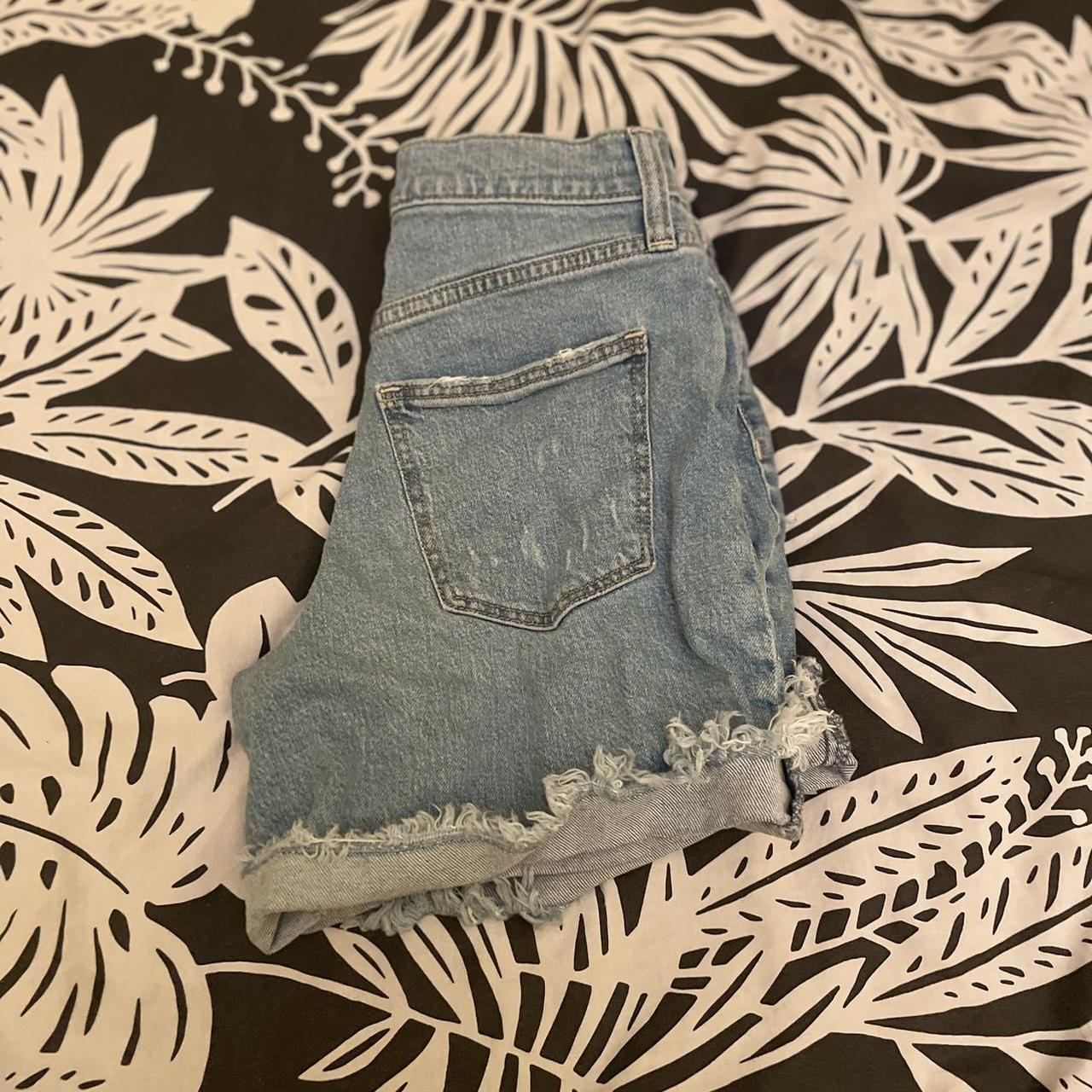 jean shorts. no stains or rips Depop