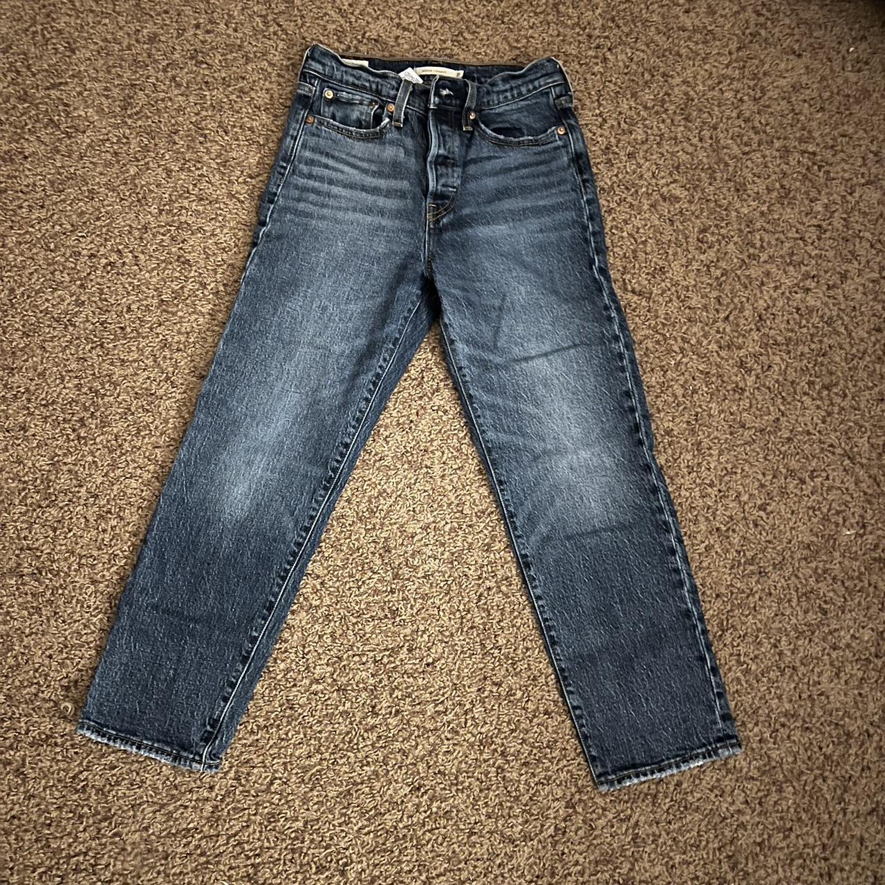 item listed by mikannbrii