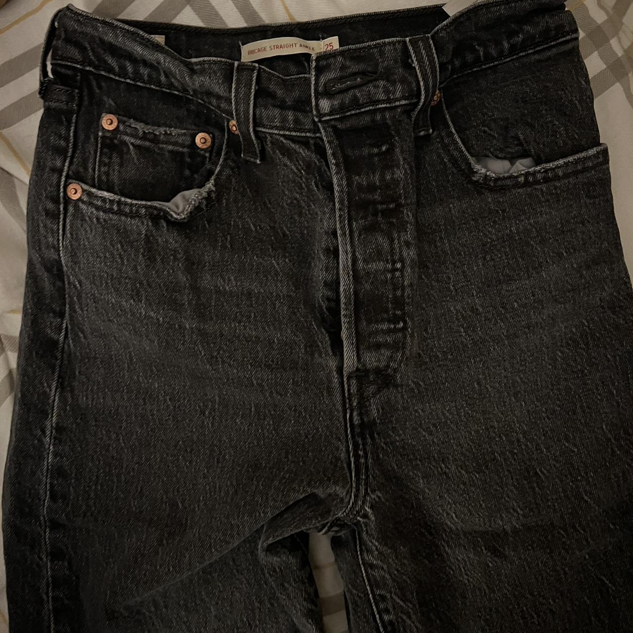 item listed by mikannbrii