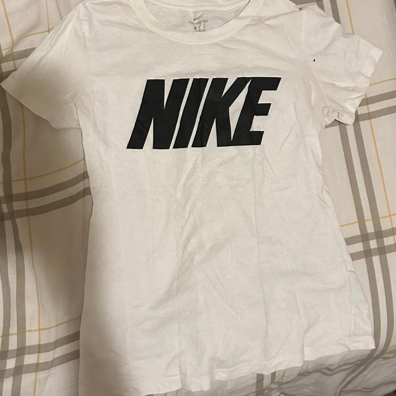 item listed by mikannbrii