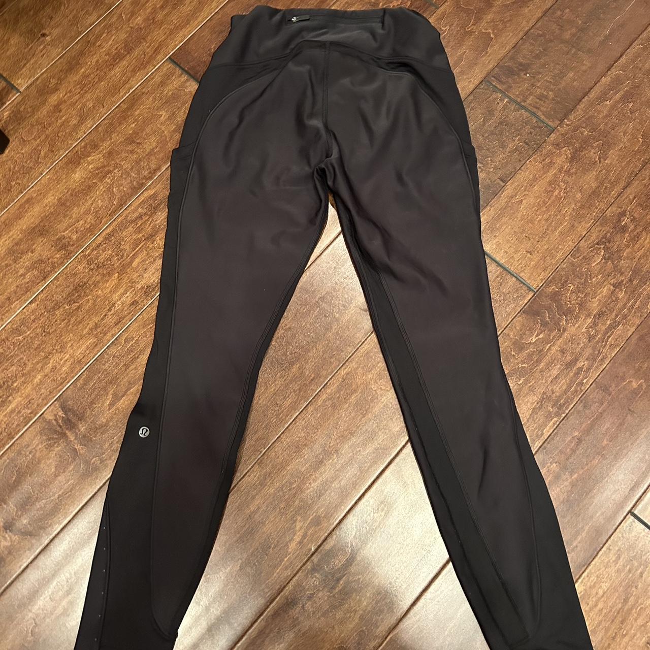 Black Lululemon leggings size 4 - Depop