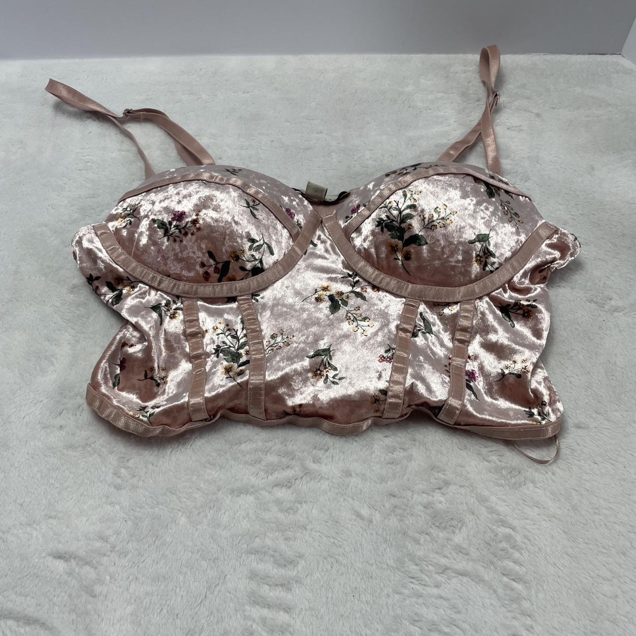 item listed by mindy1044