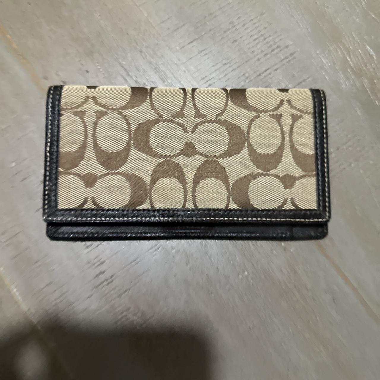 Coach on sale wallet checkbook