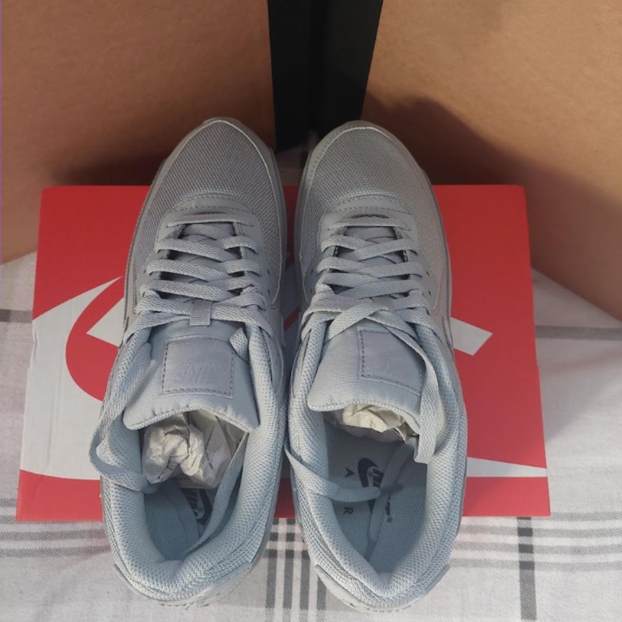 mens nike air max trainers size 11