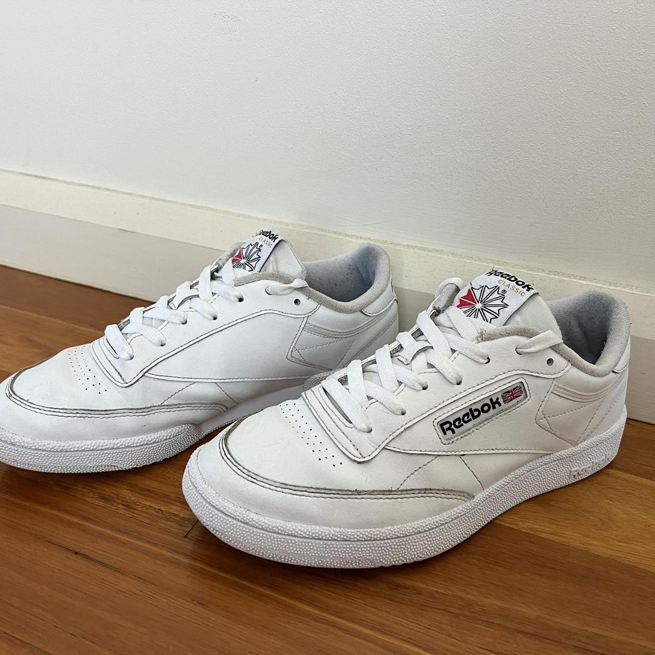 Reebok white sneakers, men’s size US9 - Depop