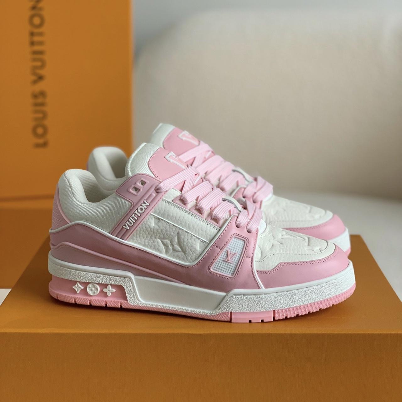 Women s LV Trainer White Pink Brand New Box and