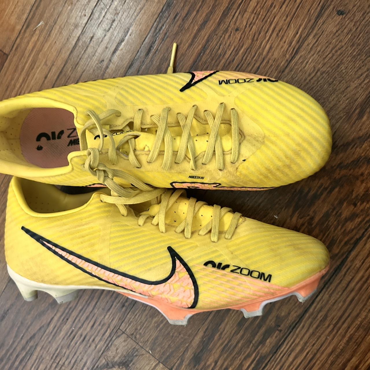 nike air zoom soccer cleats