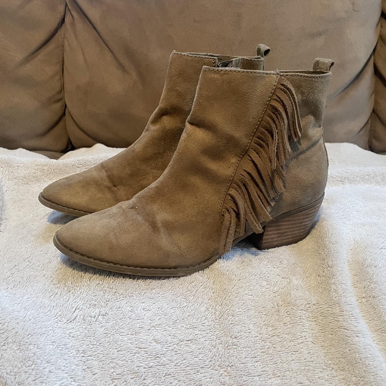 Brown American eagle boots - Depop