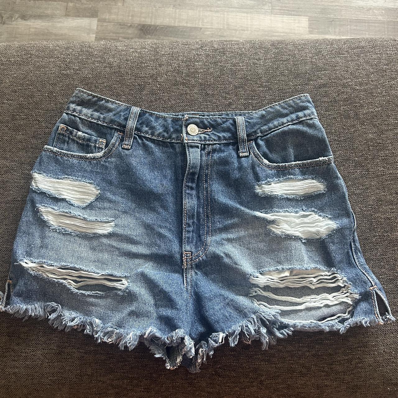 hollister ultra high-rise mom short 3”