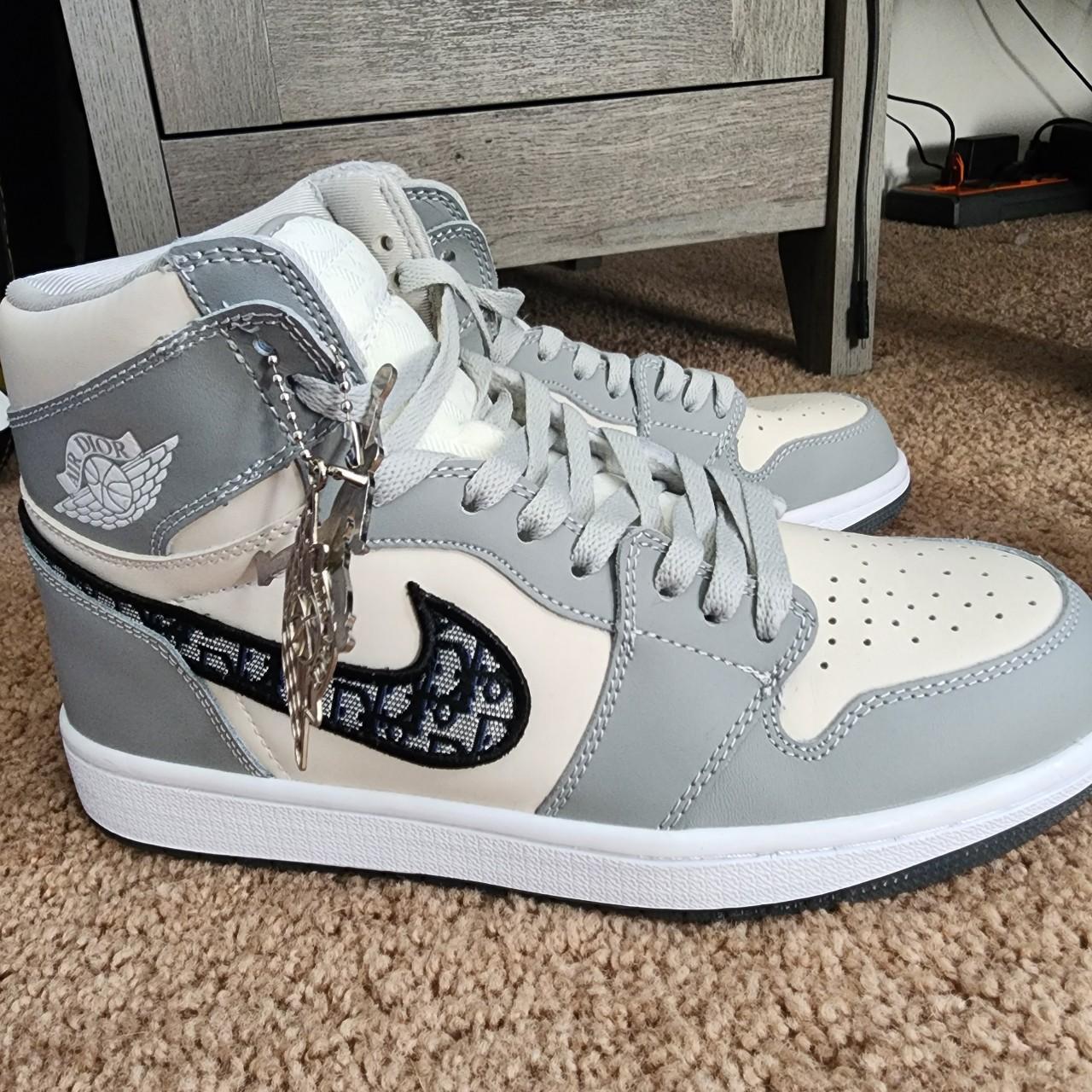 how to get a pair of dior jordan 1