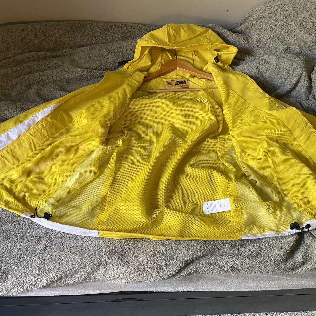 Corteiz windbreaker Yellow/white colourway Still | Depop Corteiz windbreaker Yellow/white colourway Still | Depop