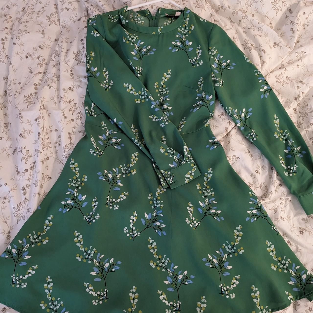 LOFT Green Long Sleeve A line Dress Size 0 Brand Depop