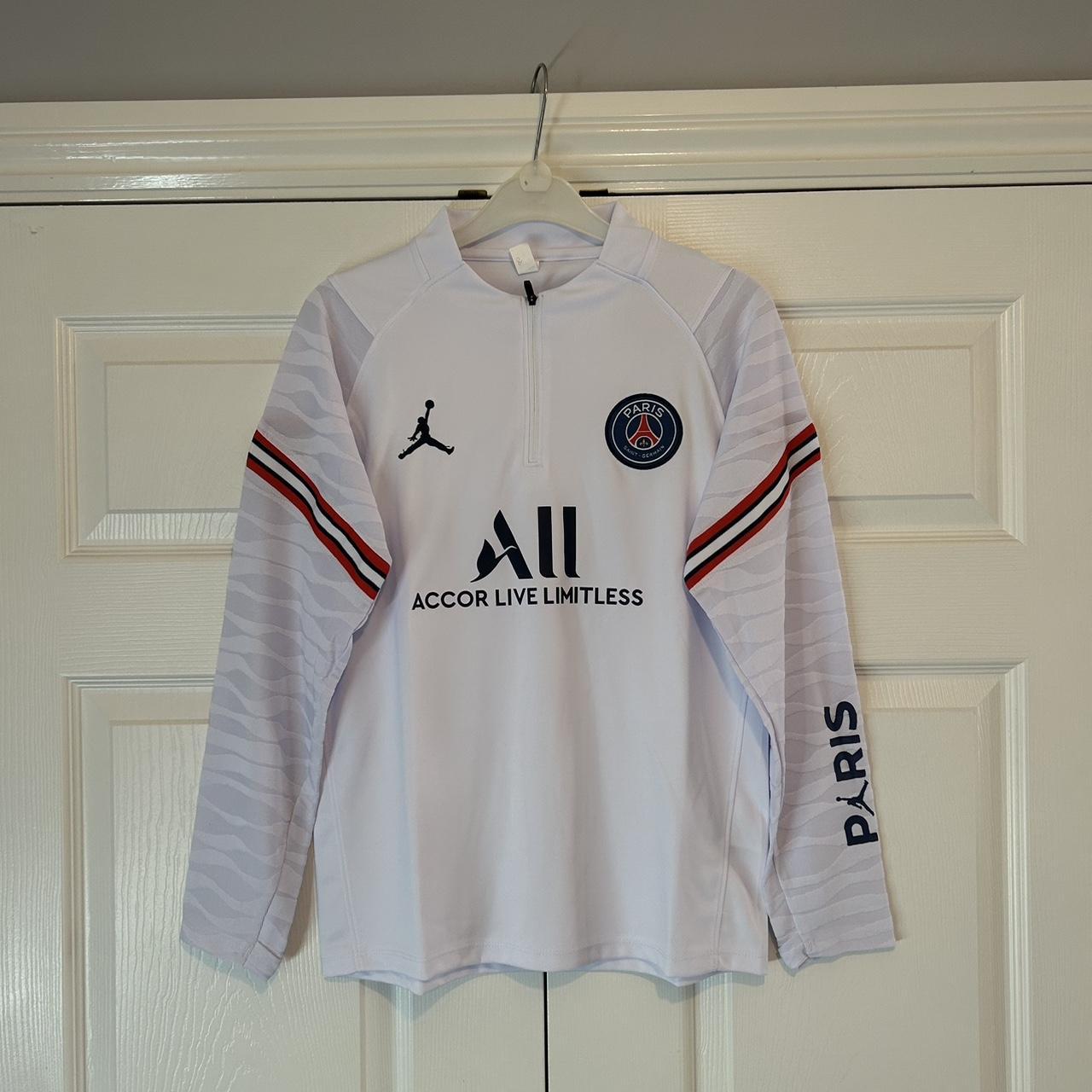 PSG White top and navy blue Depop