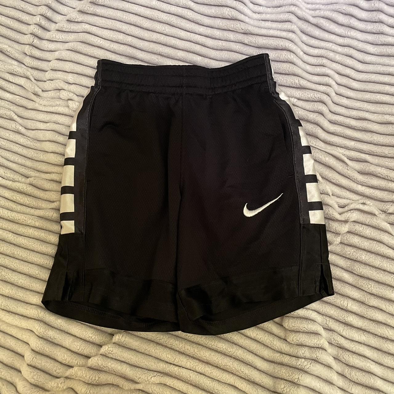 freak shorts nike