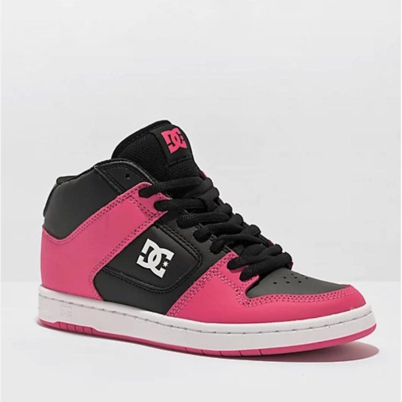 Womens DC shoes plaid size 6 (womens) #skater #shoes - Depop