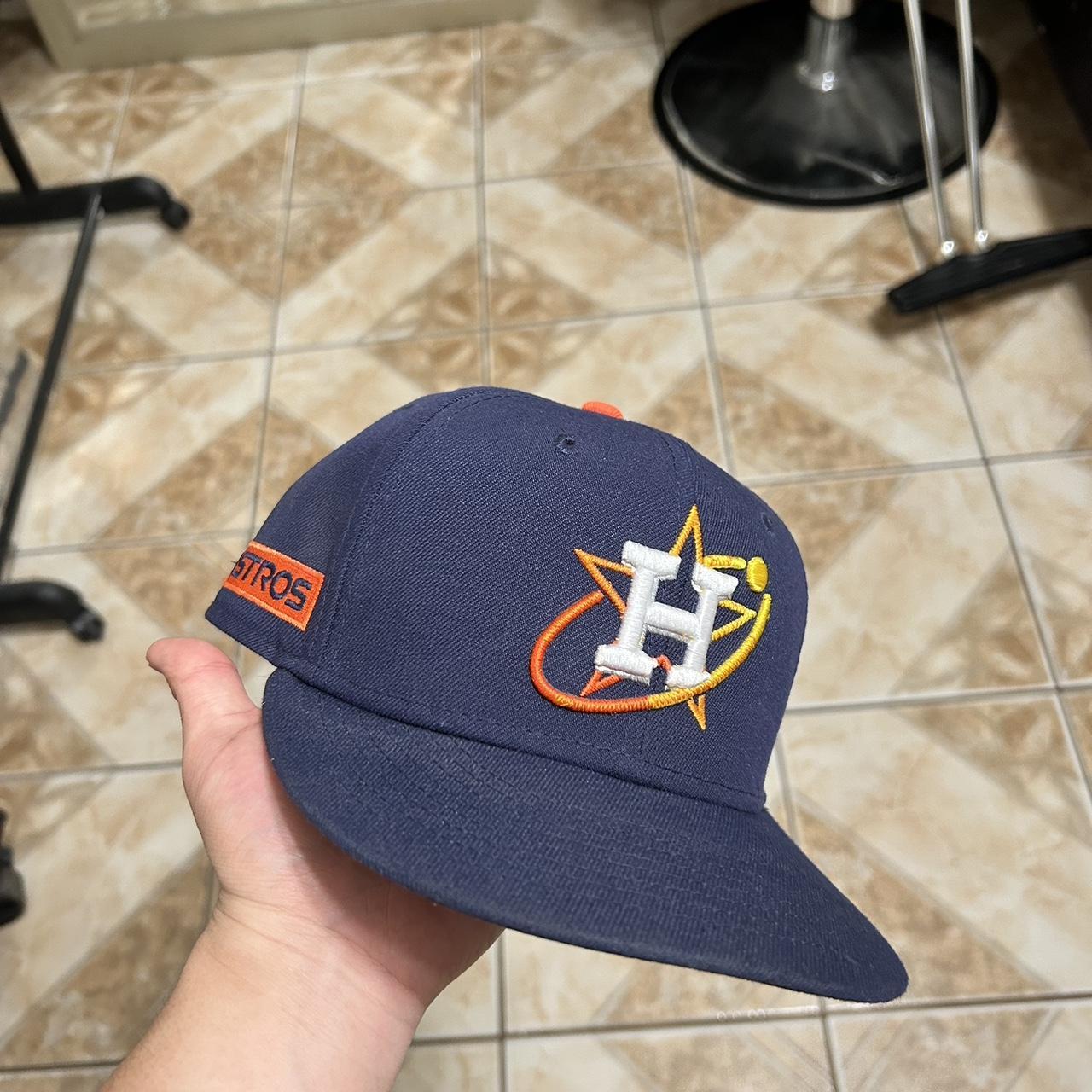 Astros space city mlb cap In good condition Size 7 1 8