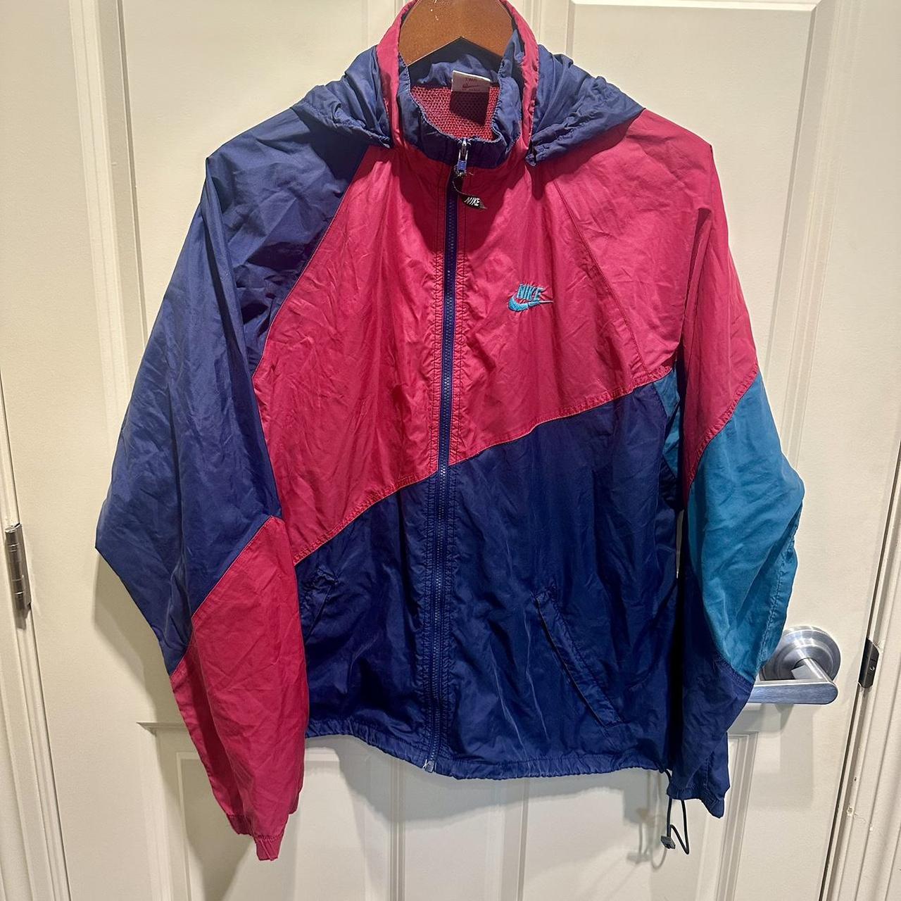 Red and blue nike windbreaker online