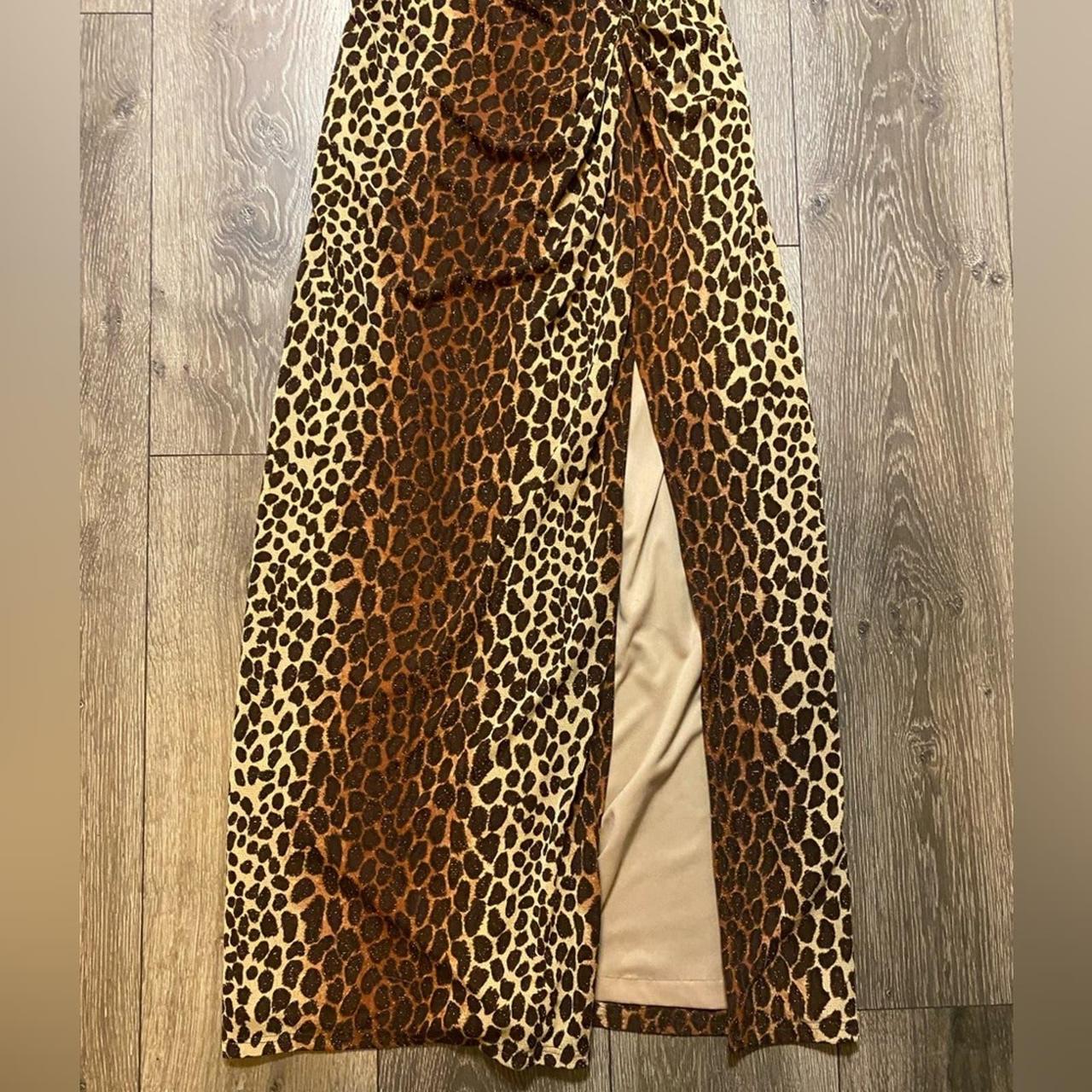 Vintage Tadashi Shoji Nemain Marcus Cheetah Print… - Depop